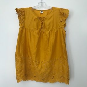 Old Navy eyelet ruffle top